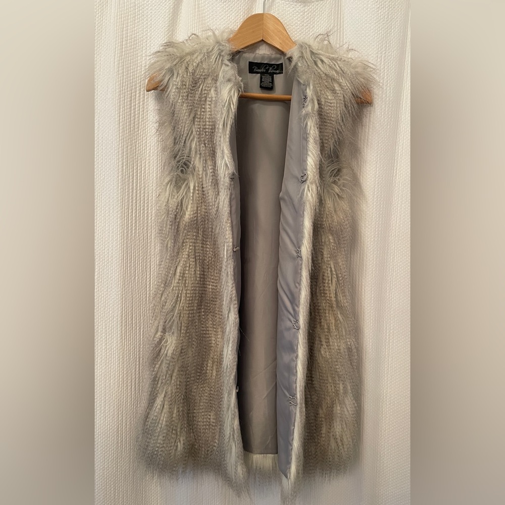 Brandon Thomas Faux Fur Vest Gray/White Size Small
